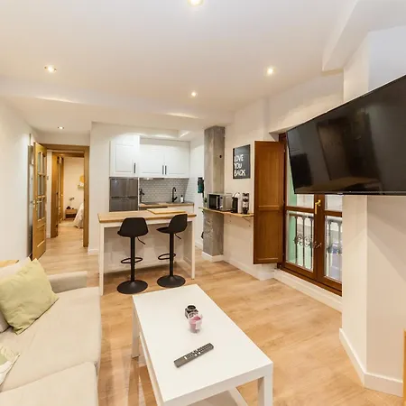 Cozy In The Heart Of Apartment Gijon
